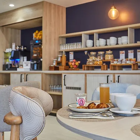 Apartmanhotel Odalys L'oree Du Parc 4*