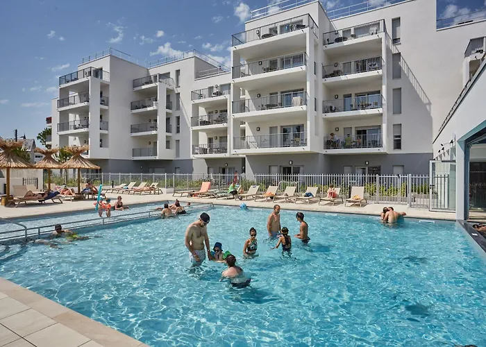 Résidence Odalys L'orée Du Parc Apartahotel Royan