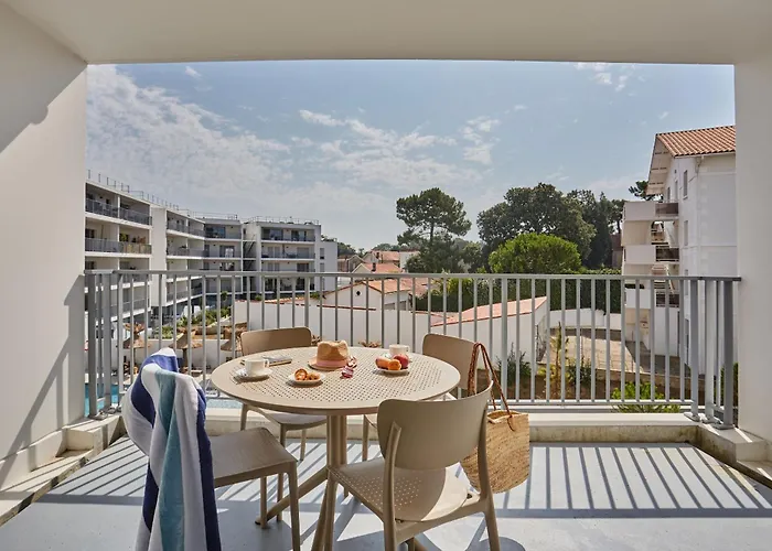 Résidence Odalys L'orée Du Parc Apartahotel 4*