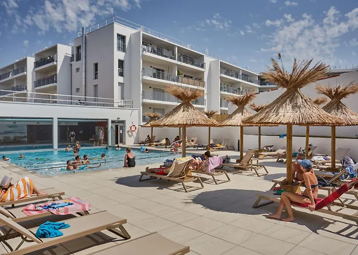 Aparthotel Odalys L'oree Du Parc Royan